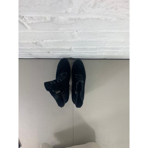 Blondo Women's Reilly Waterproof Boots Block Heel Almond Toe Black Size 9.5M - Picture 4 of 8